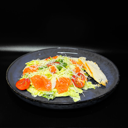 Цезарь с лососем