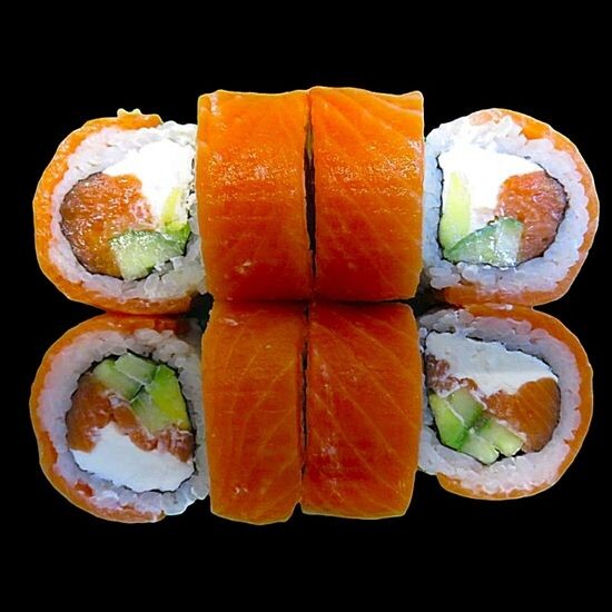 Ролл премиум с лососем
