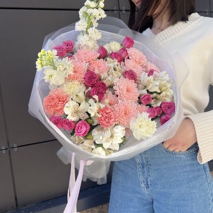 Красивейший букет из летних цветов