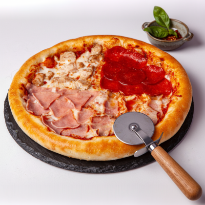 Пицца «4 мяса»