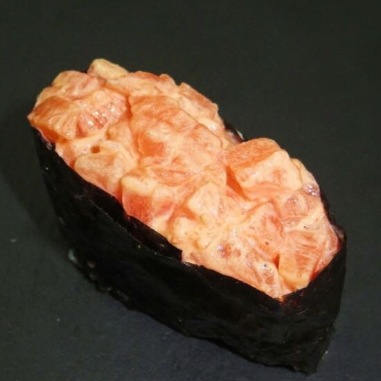 Гункан сяки спайси 5 шт.