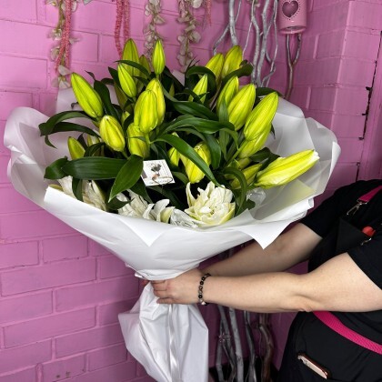 Букет лилий 7шт