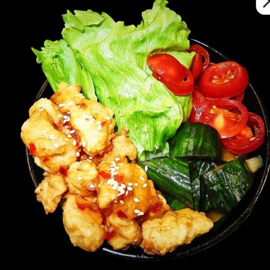 Салат Азбука с куриным попкорном