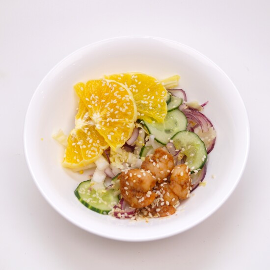 САЛАТ С КРЕВЕТКАМИ И АПЕЛЬСИНОМ