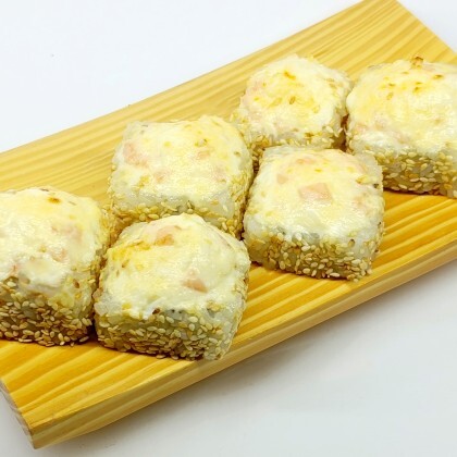 Нежный в кунжуте